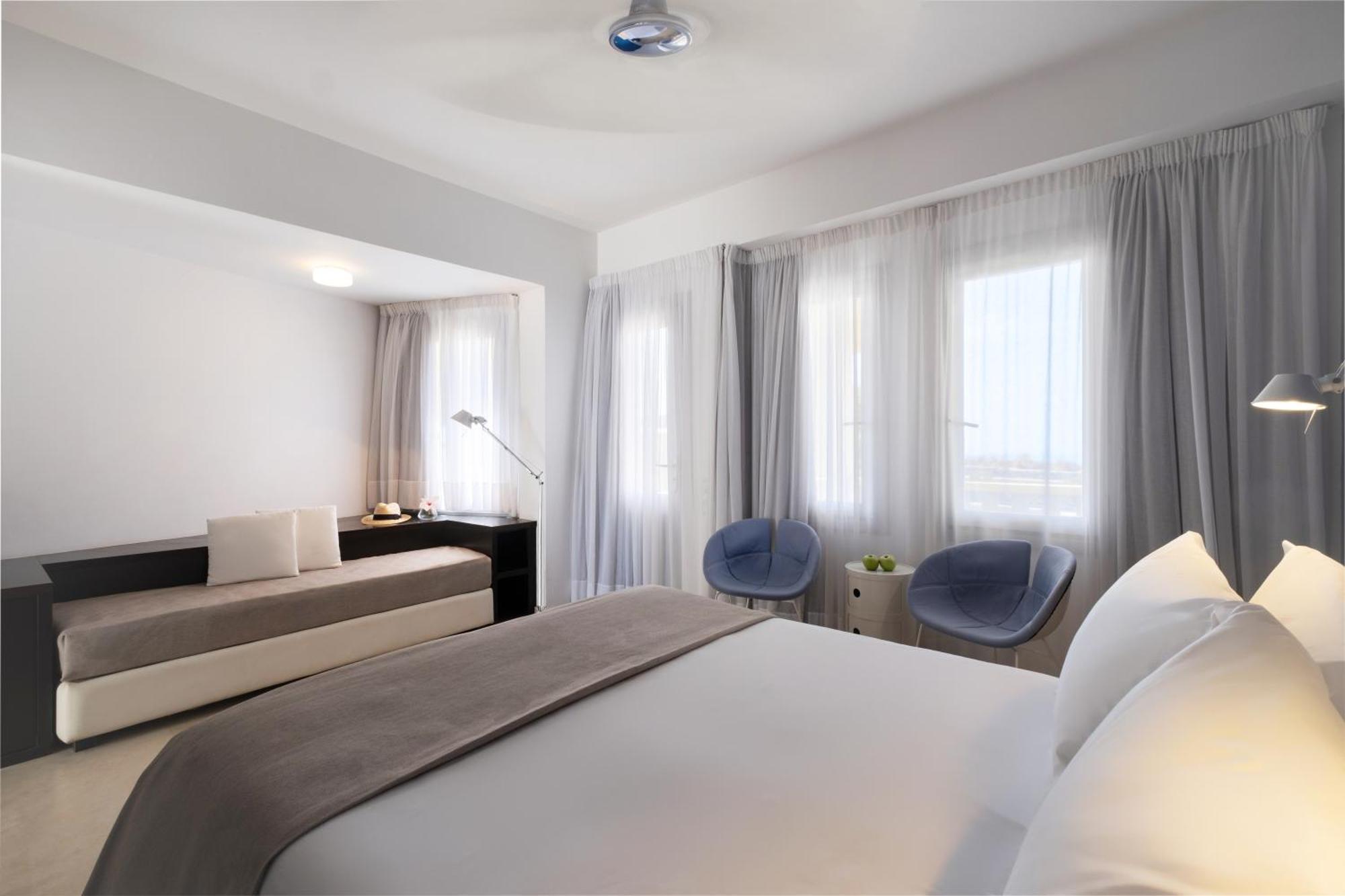 The Majestic Hotel Fira (Santorini) Exterior foto