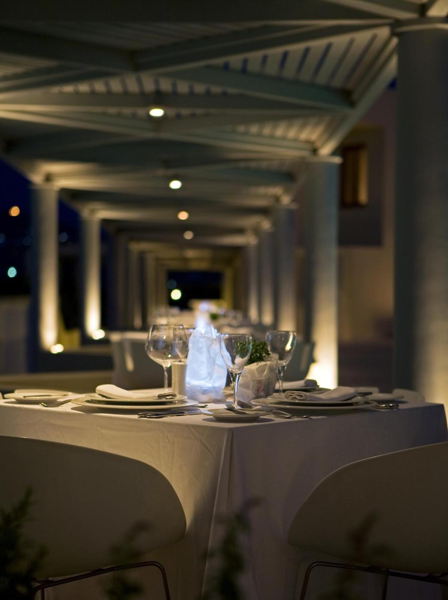 The Majestic Hotel Fira (Santorini) Exterior foto