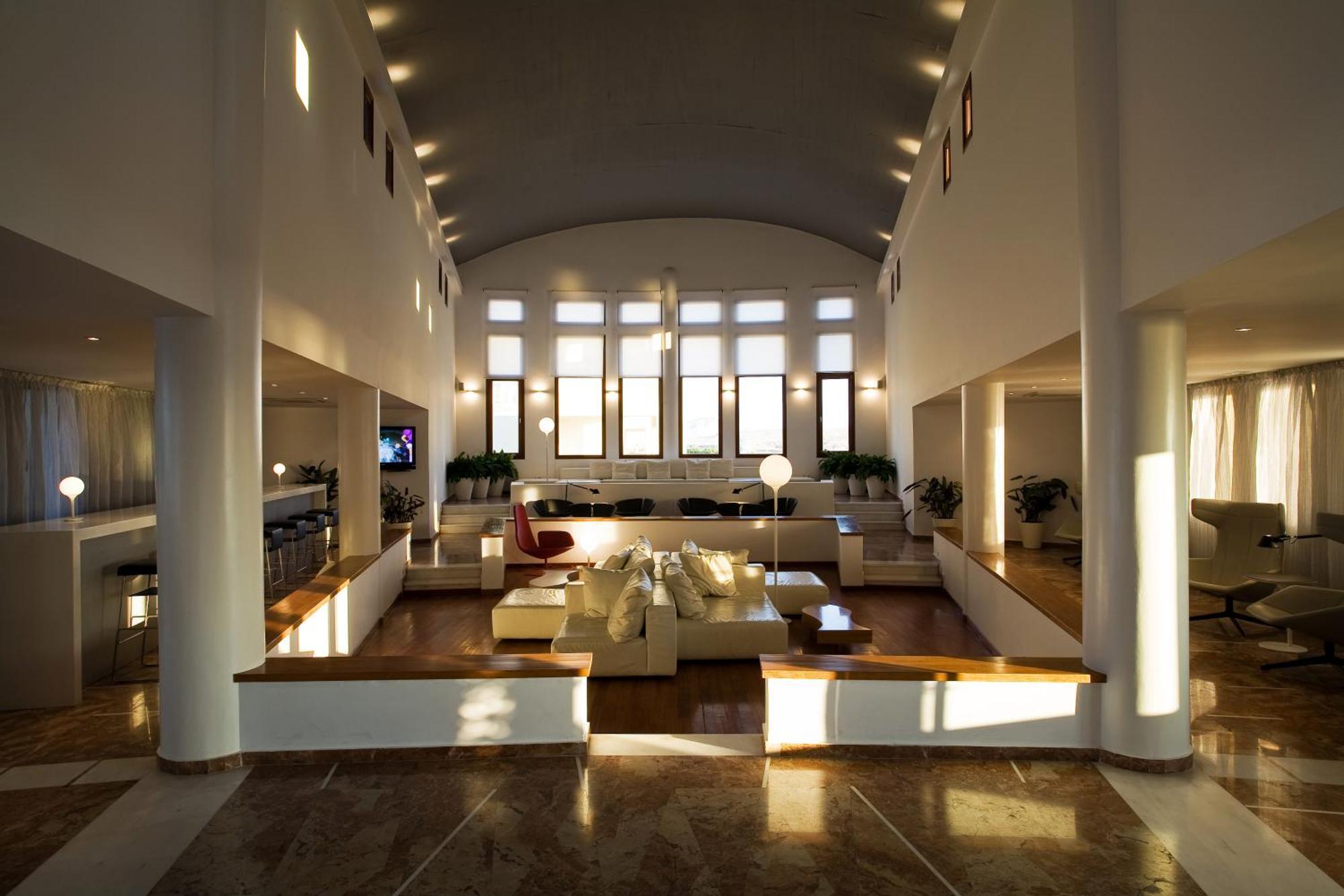 The Majestic Hotel Fira (Santorini) Interior foto
